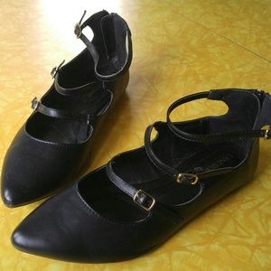 Lane Bryant sz 8 flats